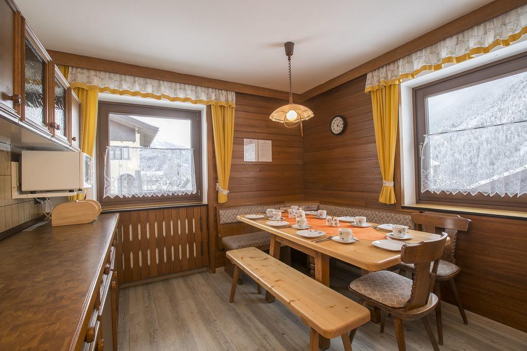 Landhaus Vier Jahreszeiten Krimml Exteriör bild
